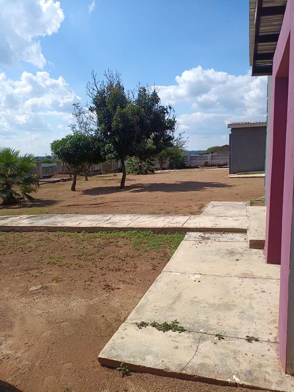 10 Bedroom Property for Sale in Madidi North West